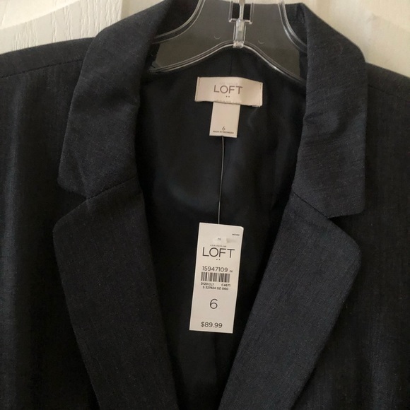Ann Taylor Loft 1 Button Lined Gray Blazer Size 6 - Picture 3 of 7